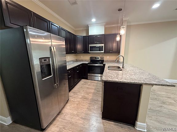 4th image of 6636 Covington Villas Ln