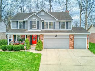 939 Stave Oak Dr, Beech Grove, IN
