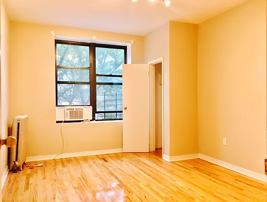 Rented by Matthew Gros-Werter, LREB  | media 19