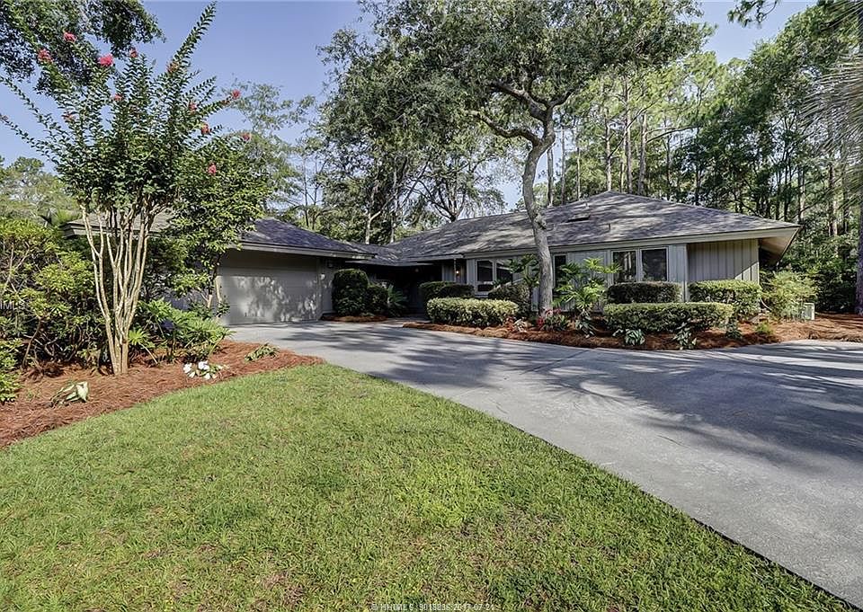 1st image of 25 Big Woods Dr