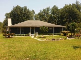 409 Pine Acres Rd, Saint George, GA 31562