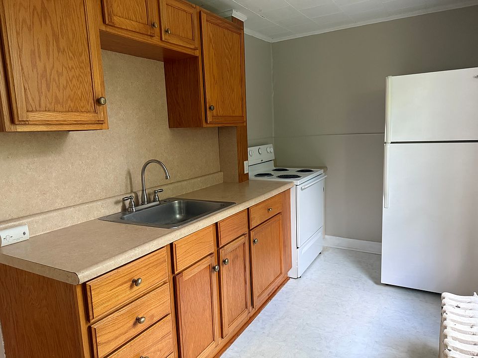 1st image of 1509 New Scotland Rd #2