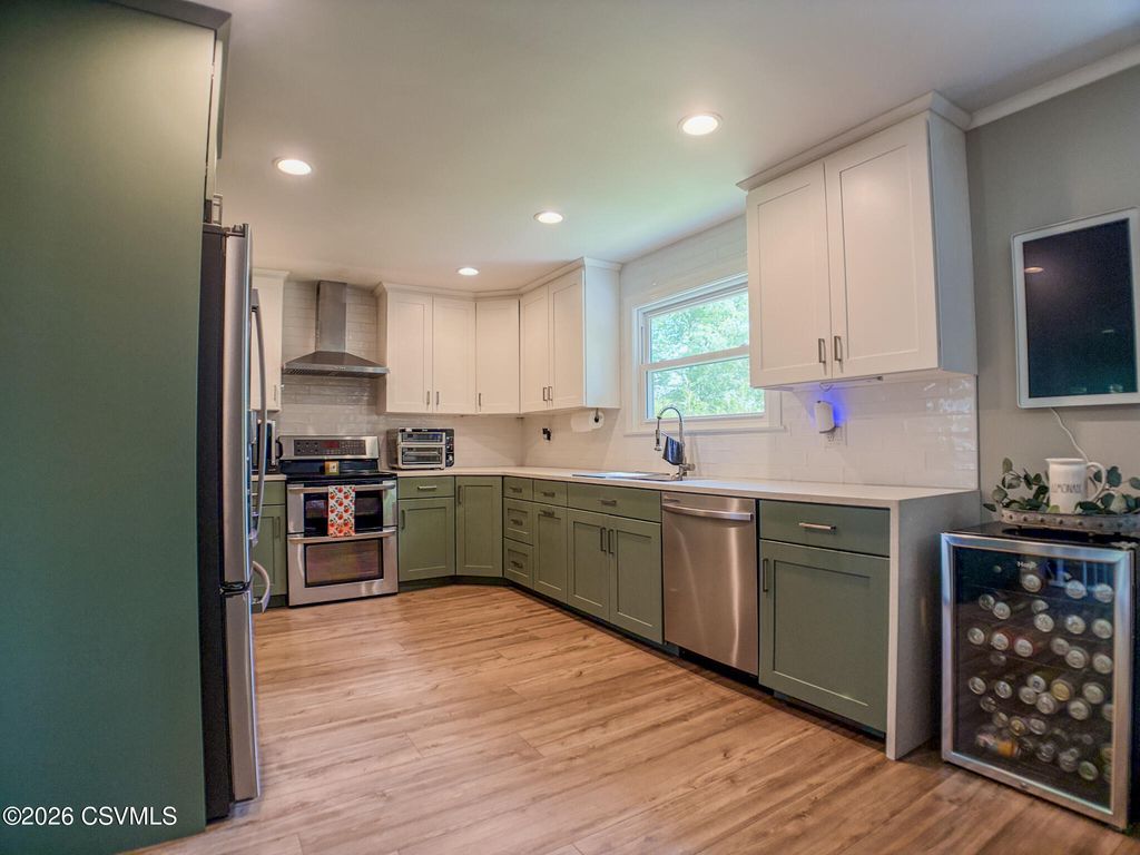451 Hawthorne Dr, Lewisburg, PA - More