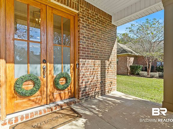 4th image of 20282 Cadena Creek Ave