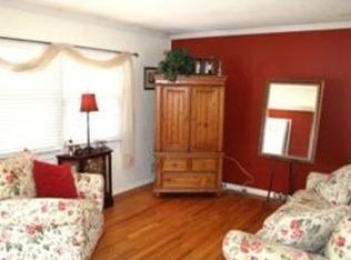 5516 Locust Ave, Kansas City, KS 66106