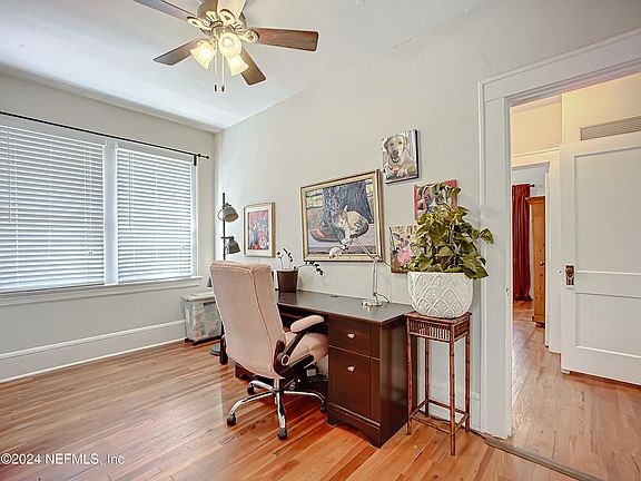 4th image of 4325 MARQUETTE Avenue