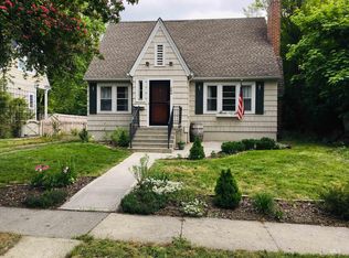 204 S Howard St, Moscow, ID 83843