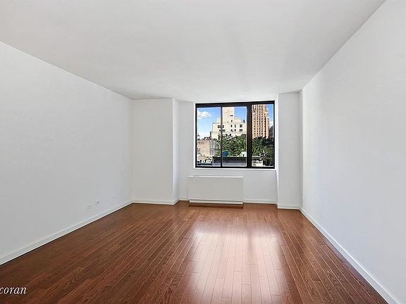 5th image of 255 E 49th St #7B