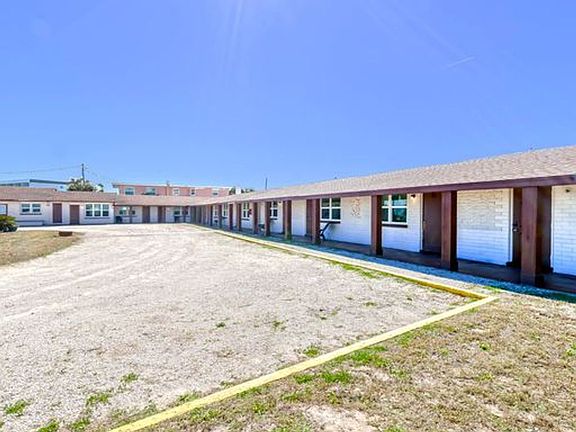 4th image of 2040 Ocean Shore Blvd #4