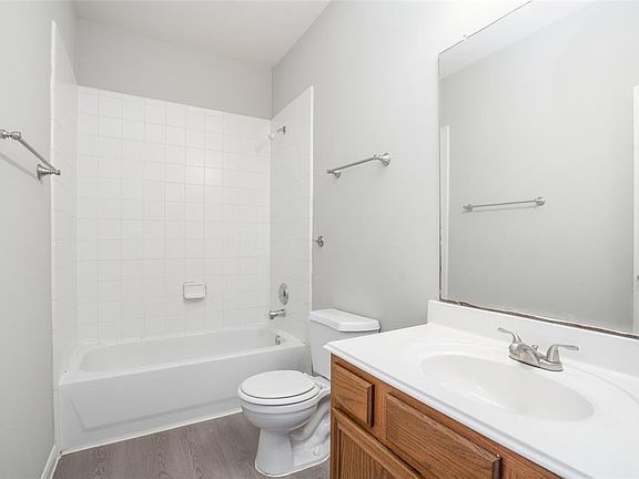 5th image of 2114 Wildbrook Canyon Ln