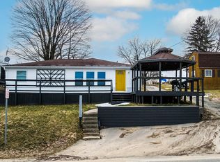 19276 4th St, Chippewa Lake, MI 49320