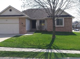7251 N 76th St, Omaha, NE 68122