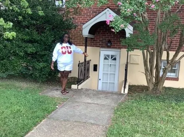 844 Cooks Ln, Baltimore, MD 21229