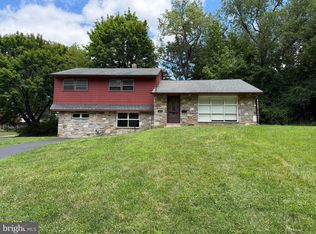 413 Asbury Ave, Elkins Park, PA 19027
