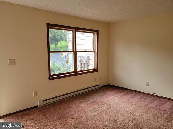 4th image of 410 Gerald St
