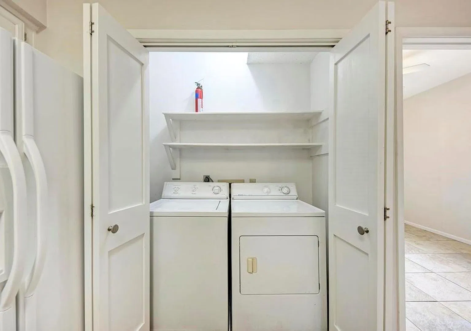 2901 San Jacinto Blvd — Photo 4