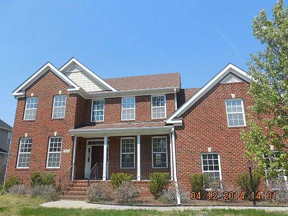 2nd image of 205 Woodhaven Dr