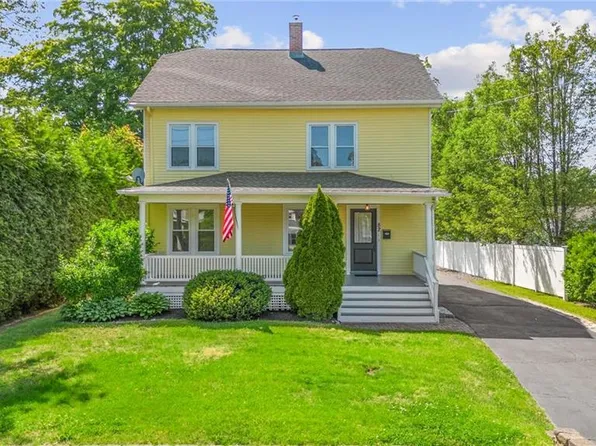 82 North Main Street, Windsor Locks, CT 06096