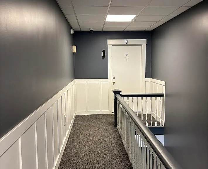 Hallway to apartment