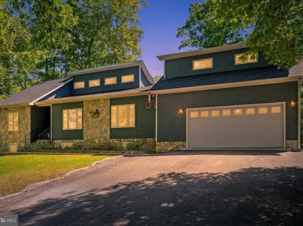 203 Limestone Ln, Locust Grove, VA 22508