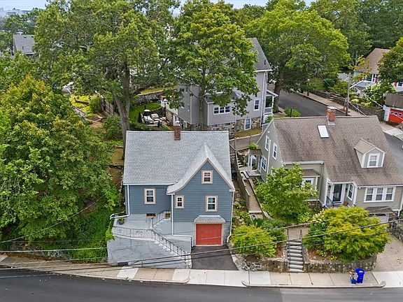 3rd image of 28 Murray Hill Rd