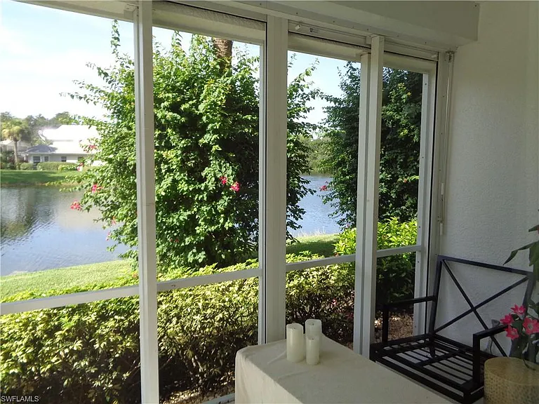 6190 Reserve Cir #301 — Photo 12