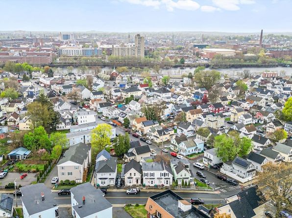 100-102 W 6th St, Lowell, MA 01850