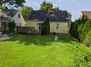 13681 Borgman Ave, Oak Park, MI 48237