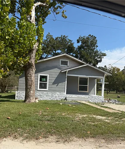 604 E Pine St #A Photo 1
