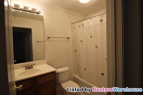 4th image of 2507 Einstein St