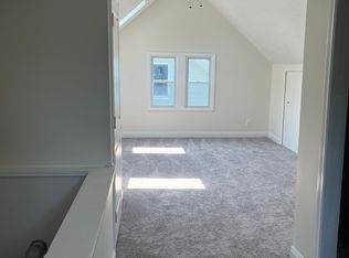 3178 Whitethorn Rd, Cleveland Heights, OH 44118