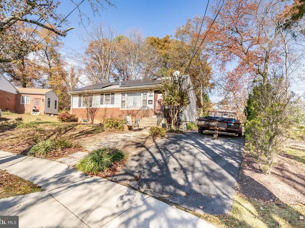 7404 Jodie Ct, Hyattsville, MD 20784