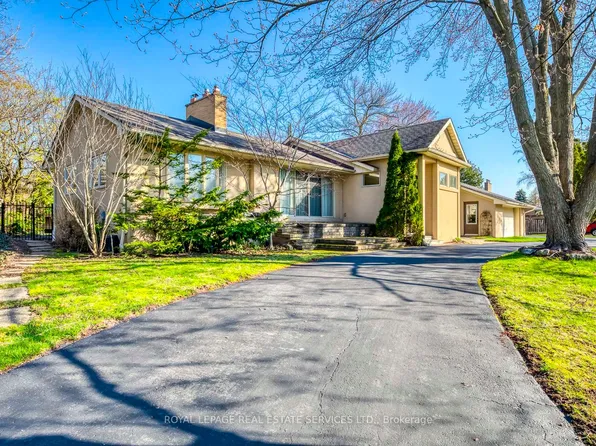 1327 Sedgewick Cres, Oakville, ON L6L 1X7
