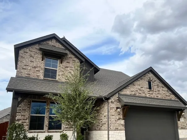 10000 Birchpoint Dr, Fort Worth, TX 76108