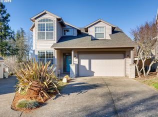 8439 NE Swire St, Hillsboro, OR 97006