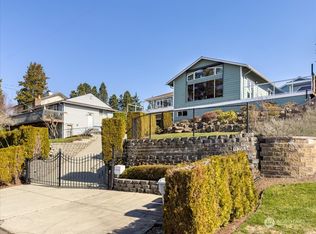 1002 Grant Ave S, Renton, WA 98057
