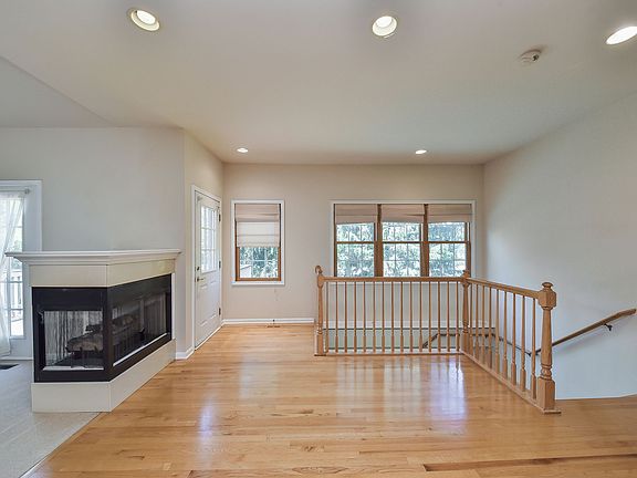 5th image of 4N382 Mark Twain St