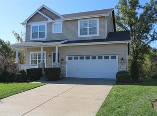 17 Beacon Trail Ct, O'Fallon, MO 63366