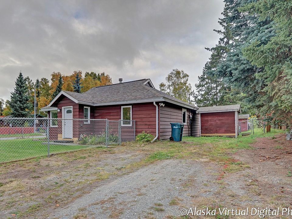 1st image of 3511 Woodland Park Dr
