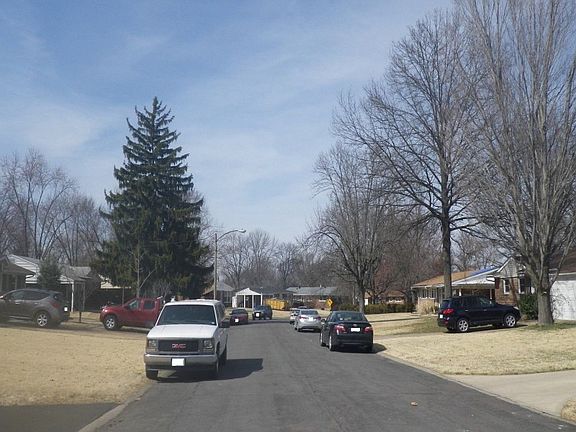 5th image of 345 Saint Patrick Ln