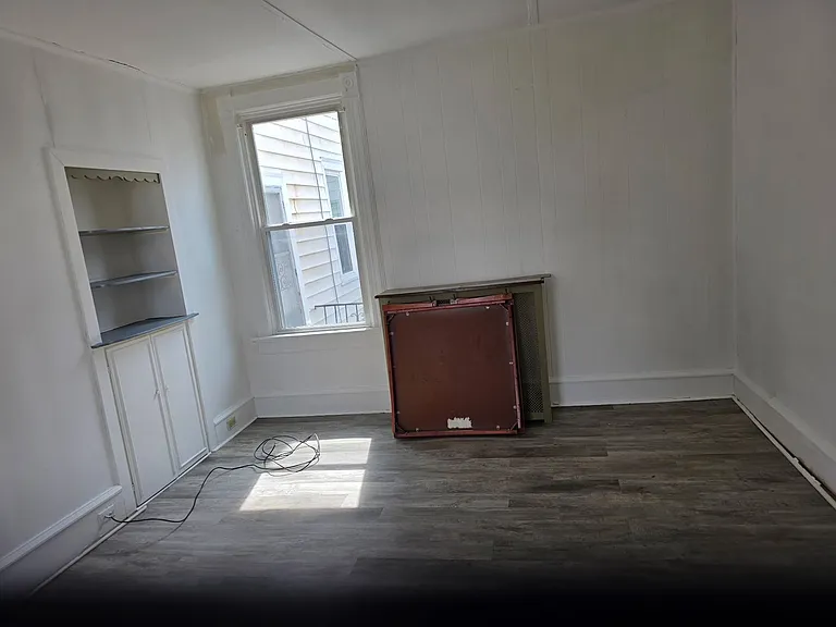 1330 N 12th St. (9 Unit) — Photo 11