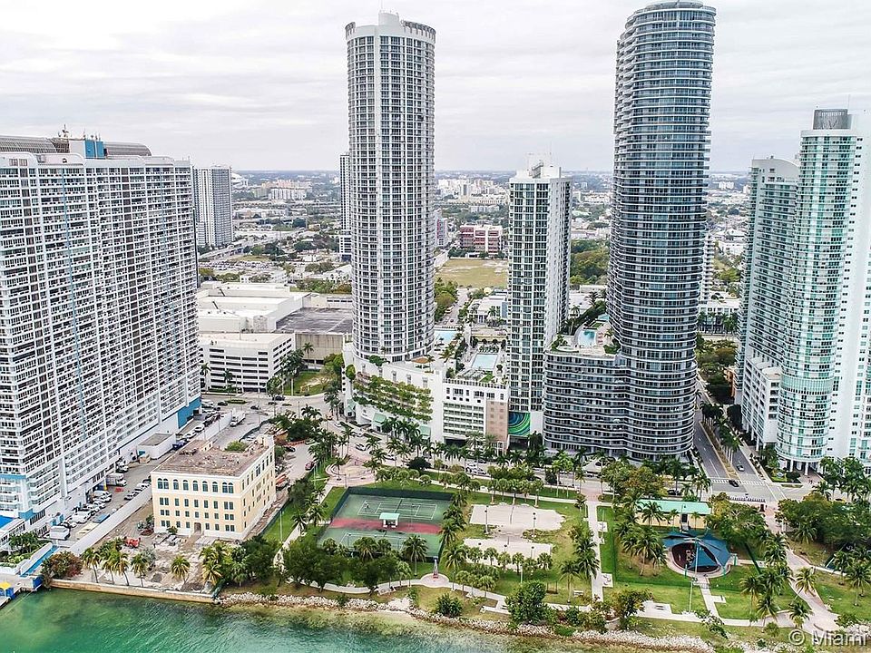 1st image of 1750 N Bayshore Dr APT 2414