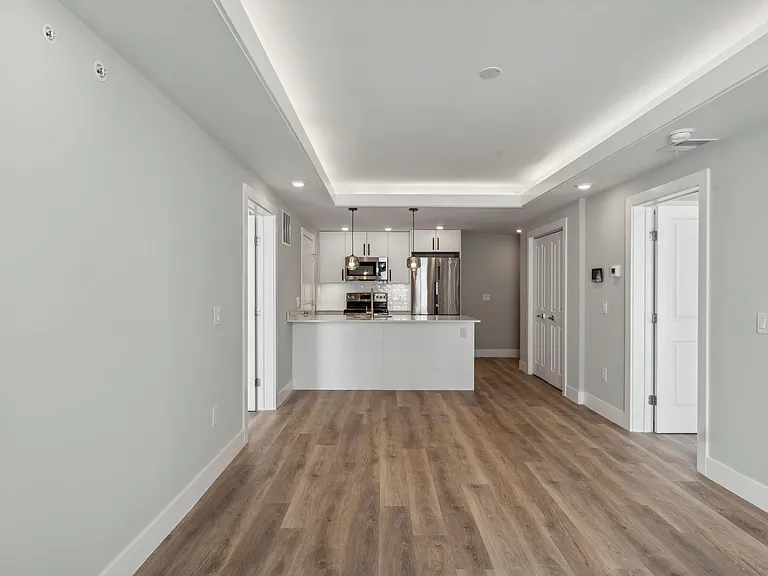 1222 N Marshall St — Photo 51