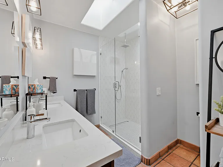 6112 E Mockingbird Ln — Photo 19