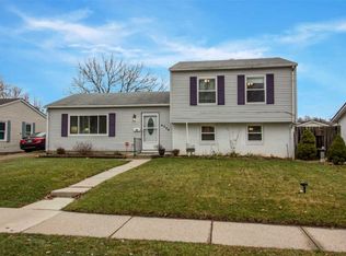 6336 Baytree Dr, Fort Wayne, IN 46825