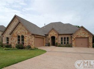 5624 Lakeside Dr, Fort Worth, TX 76179