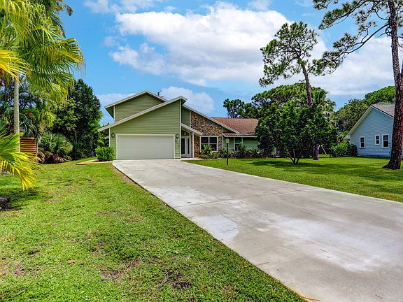 2nd image of 6195 Eagles Nest Dr
