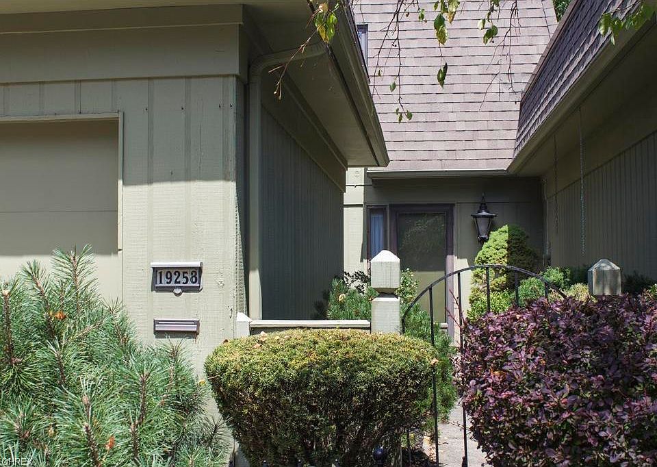1st image of 19258 Briarwood Ln #2