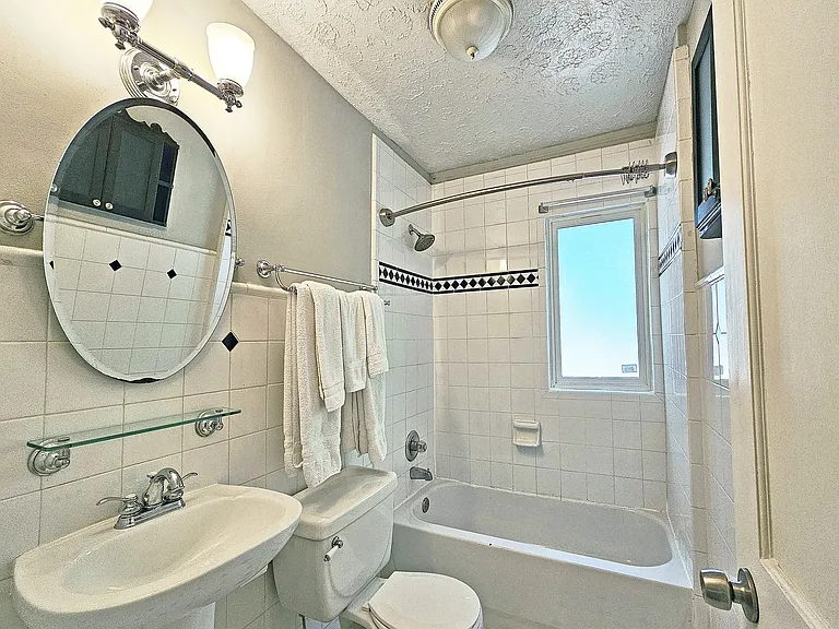 479 Stovall St SE — Photo 19