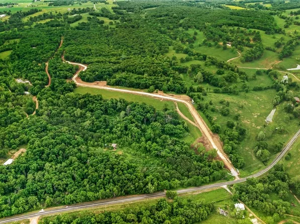 16201 Tree Top Way #14, Decatur, AR 72722